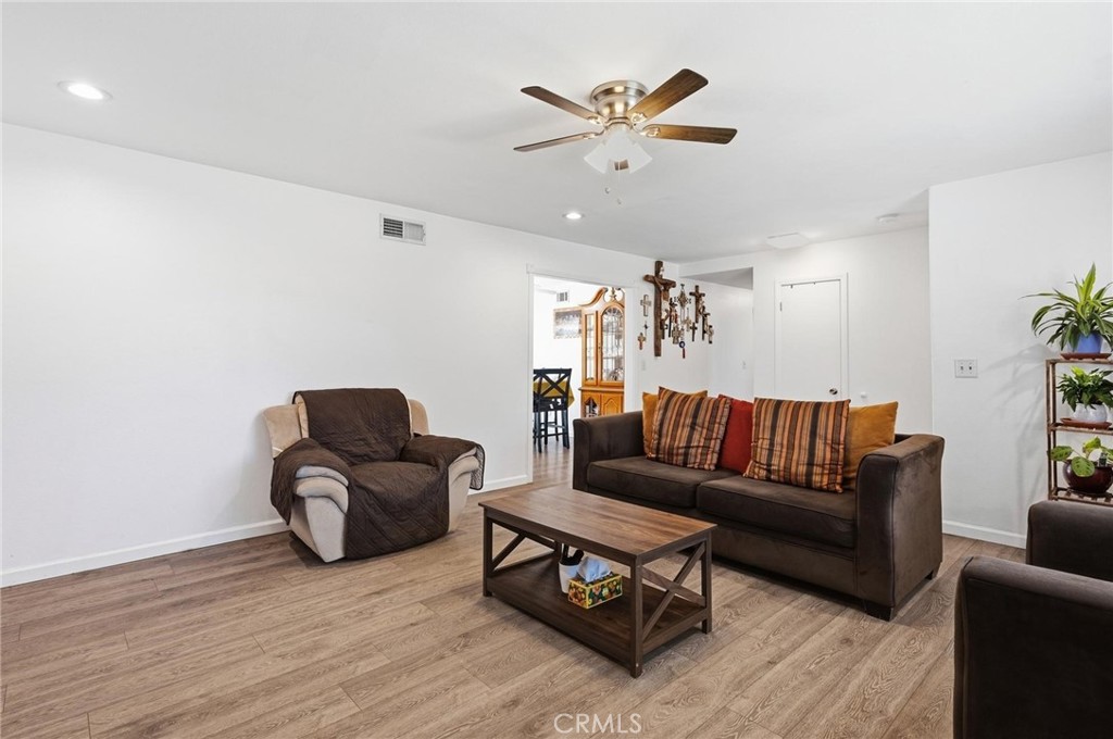 8476 Colorado Riverside, CA 92504 - Photo 11 of 52 Gallery Image 11