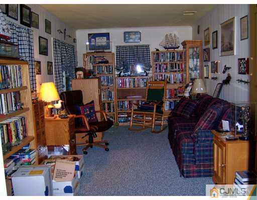 20 Stiles Road Edison, NJ 08817 - Photo 6 of 7