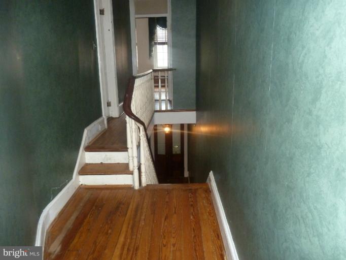 409 A Street Southeast Washington, DC 20003 - Photo 15 of 29 Hall