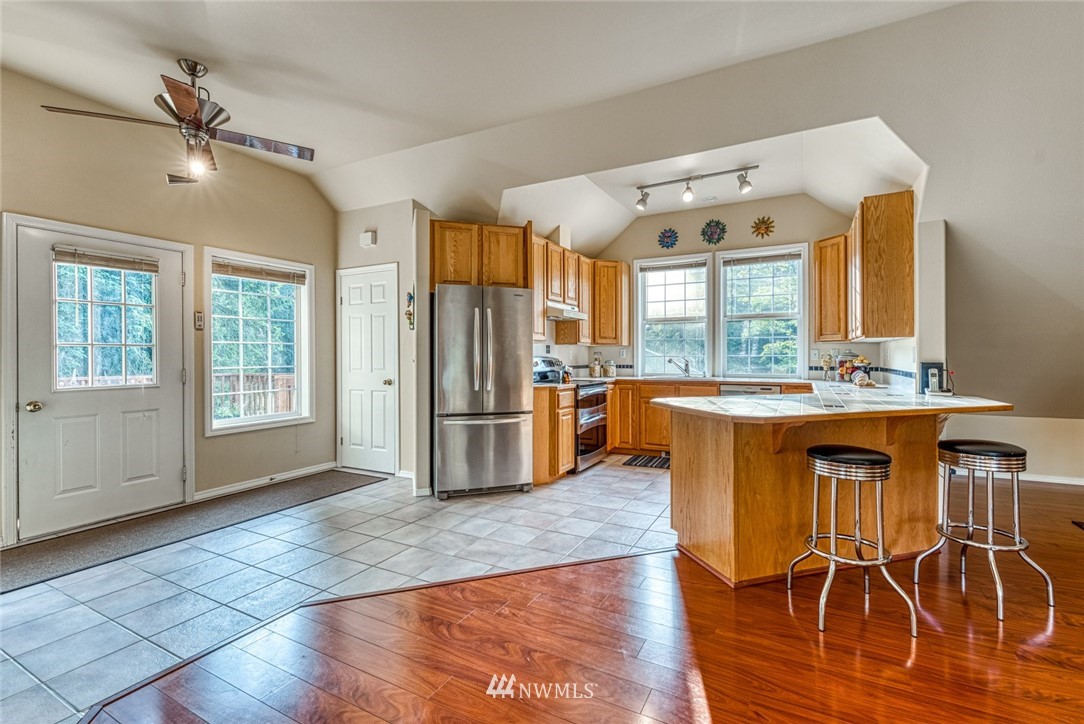 3929 Southwest Huckleberry Road Port Orchard, WA 98367 - Photo 4 of 23