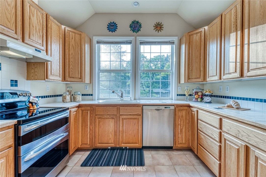 3929 Southwest Huckleberry Road Port Orchard, WA 98367 - Photo 8 of 23