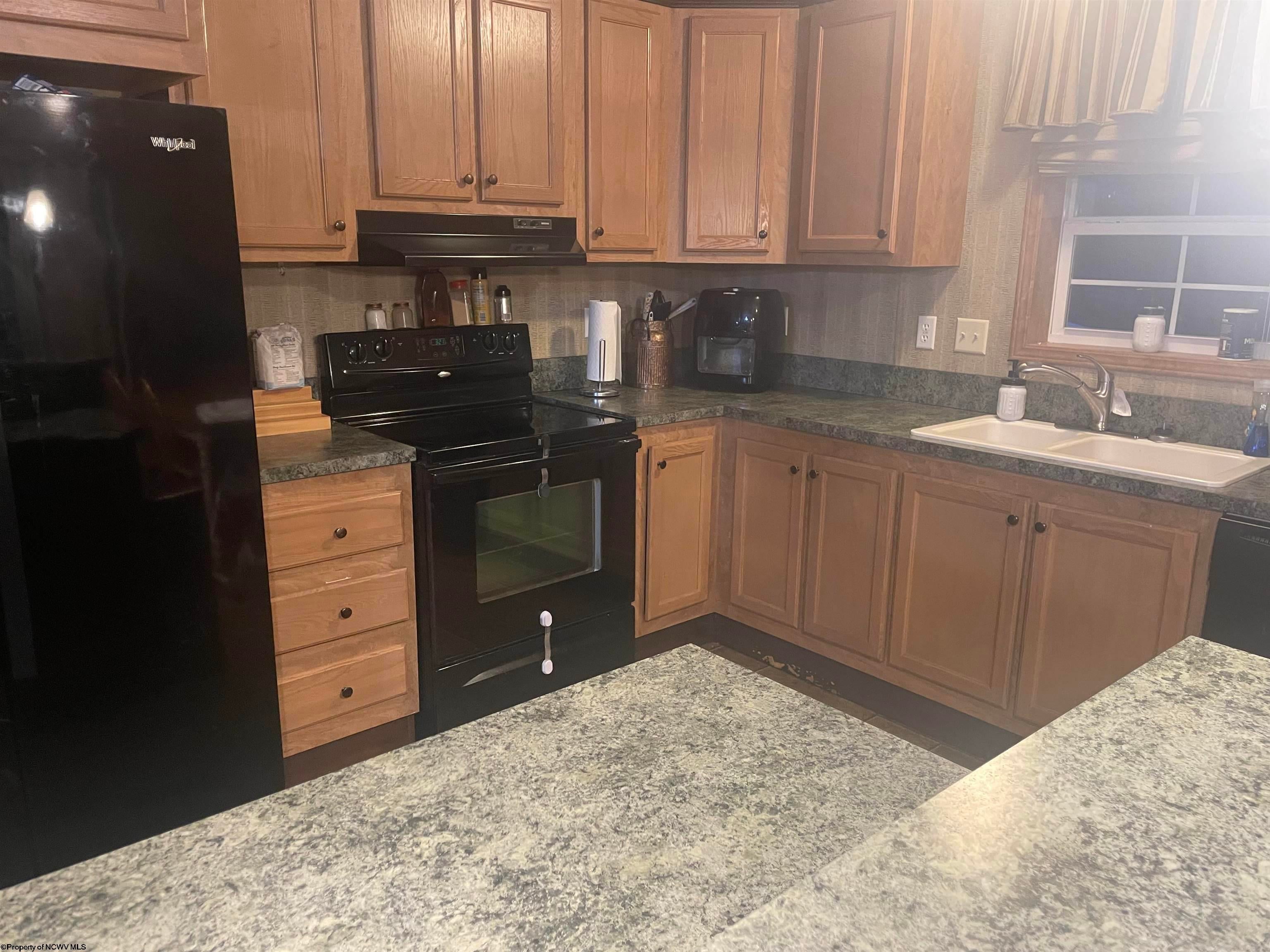 443 Miller Road Albright, WV 26519 - Photo 4 of 43 Gallery Image 4