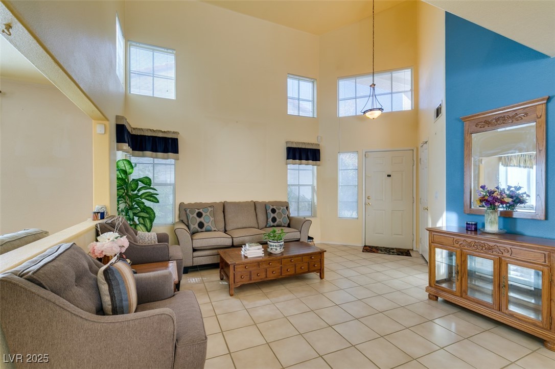 8996 Union Gap Road Las Vegas, NV 89123 - Photo 6 of 40