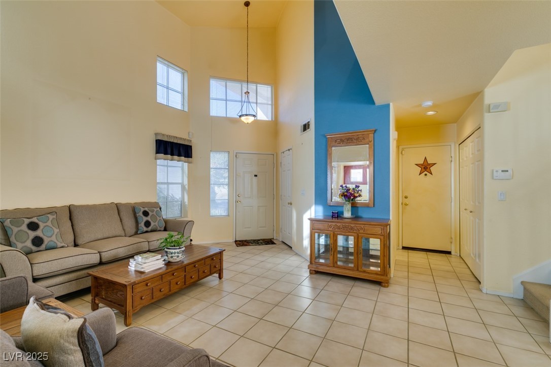 8996 Union Gap Road Las Vegas, NV 89123 - Photo 7 of 40