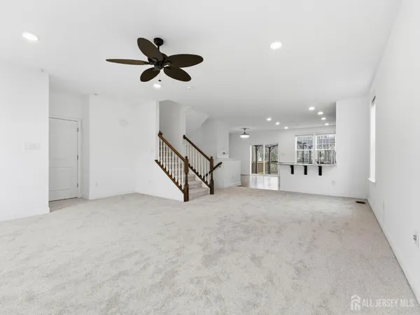 $579,900 | 38 Sullivan Way, Evesham, NJ 08053