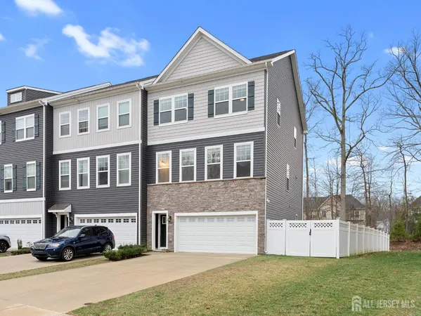 $579,900 | 38 Sullivan Way, Evesham, NJ 08053