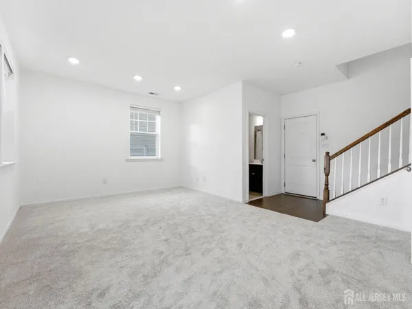 $579,900 | 38 Sullivan Way, Evesham, NJ 08053