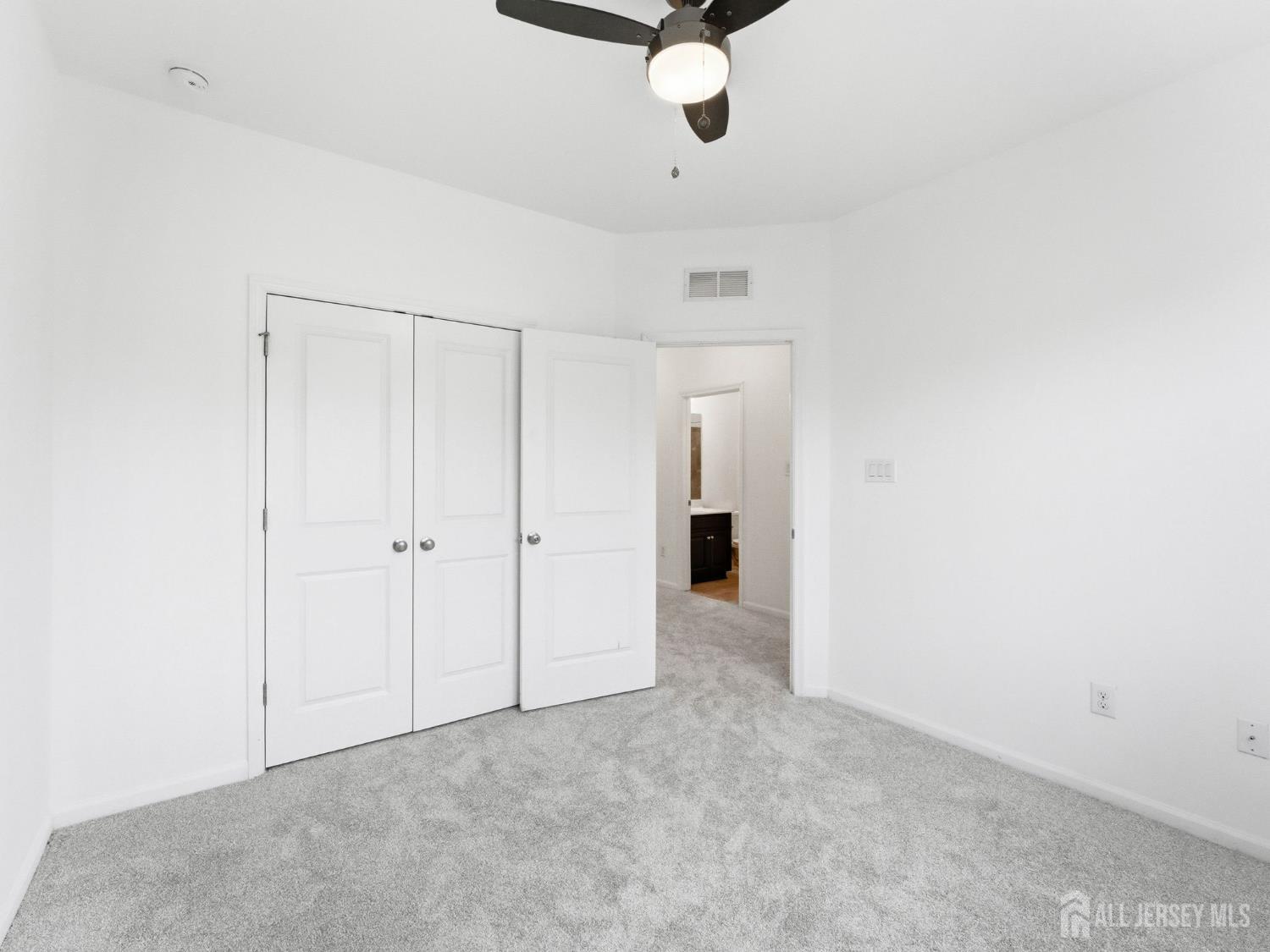 38 Sullivan Way Evesham, NJ 08053 - Photo 29 of 52