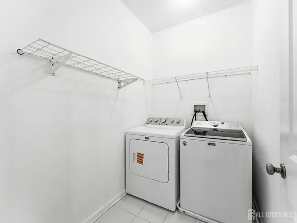 $579,900 | 38 Sullivan Way, Evesham, NJ 08053