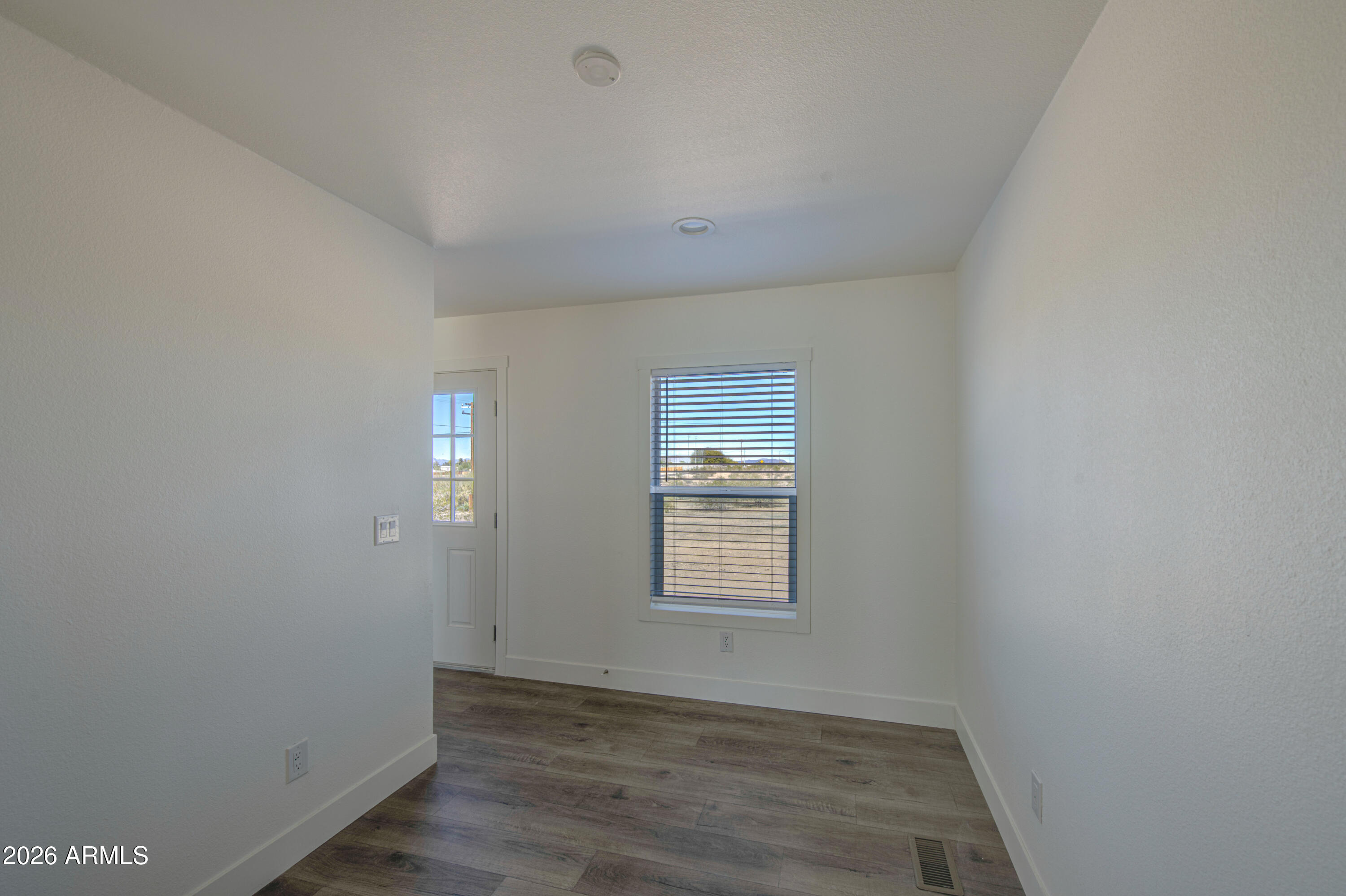 35488 West Madison Street Tonopah, AZ 85354 - Photo 10 of 37 Dining Room 3