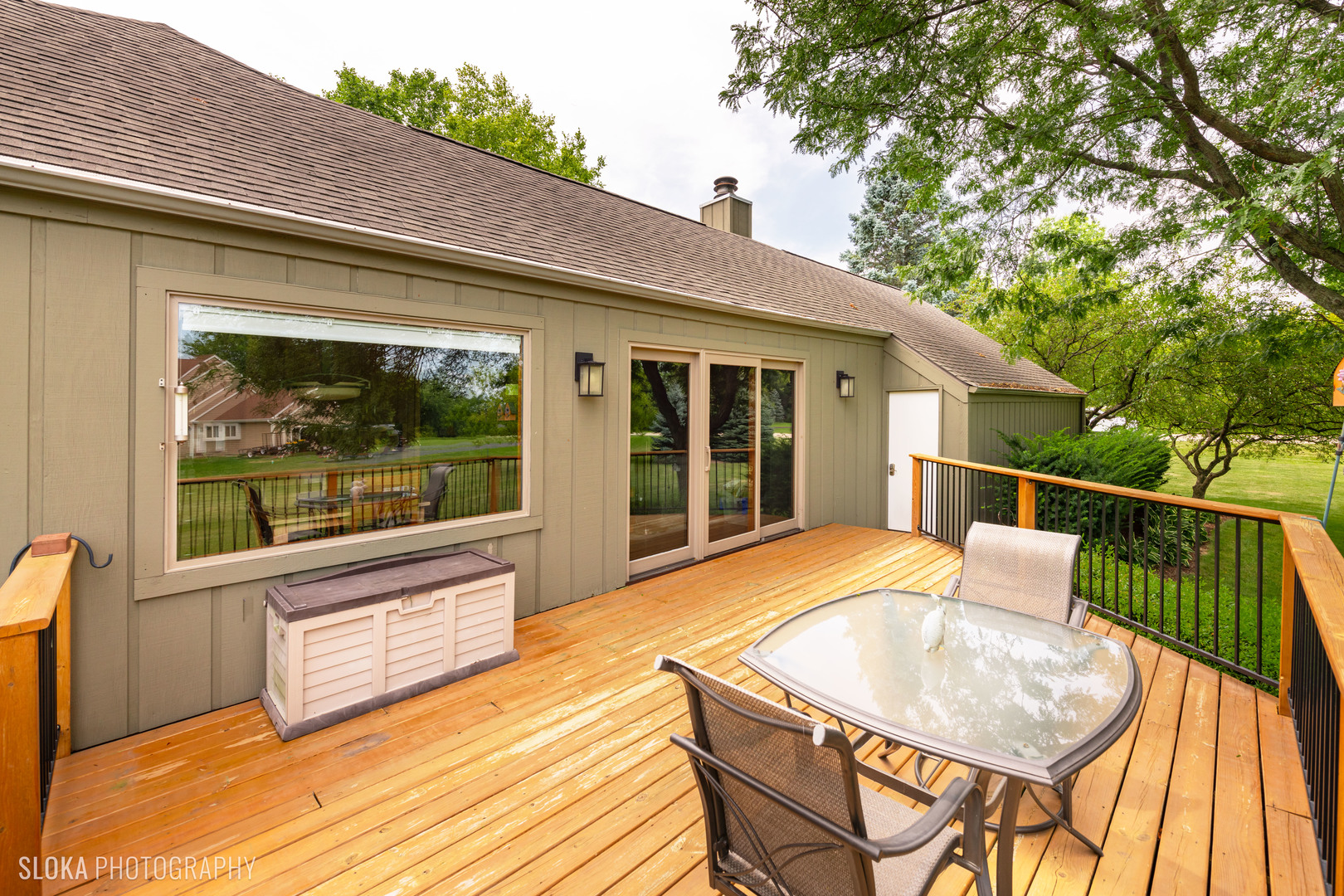 2920 Springbrook Road Crystal Lake, IL 60012 - Photo 13 of 39 a house view with a seating space