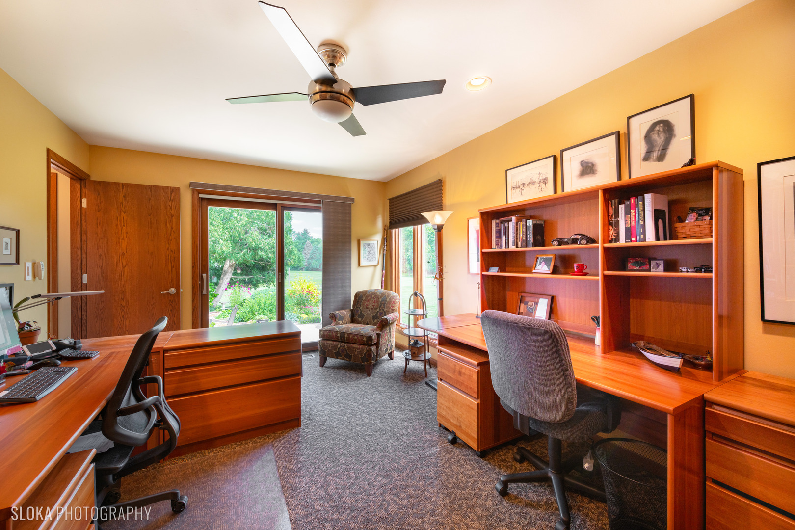2920 Springbrook Road Crystal Lake, IL 60012 - Photo 21 of 39 a room with furniture and a window