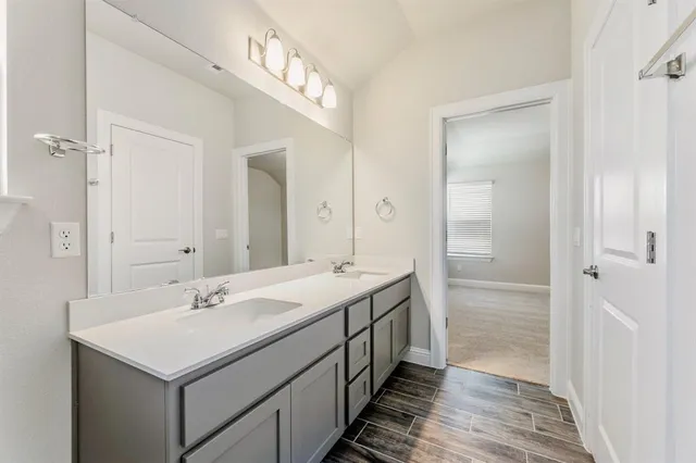 $1,995 | 157 Riverhill Drive, Georgetown, TX 78628