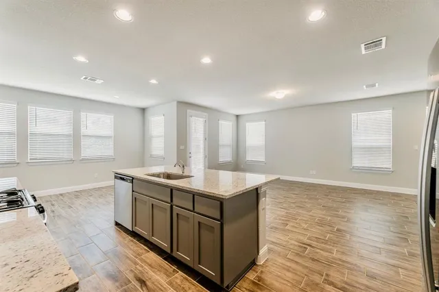 $1,995 | 157 Riverhill Drive, Georgetown, TX 78628