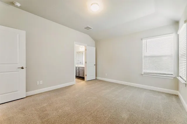 $1,995 | 157 Riverhill Drive, Georgetown, TX 78628