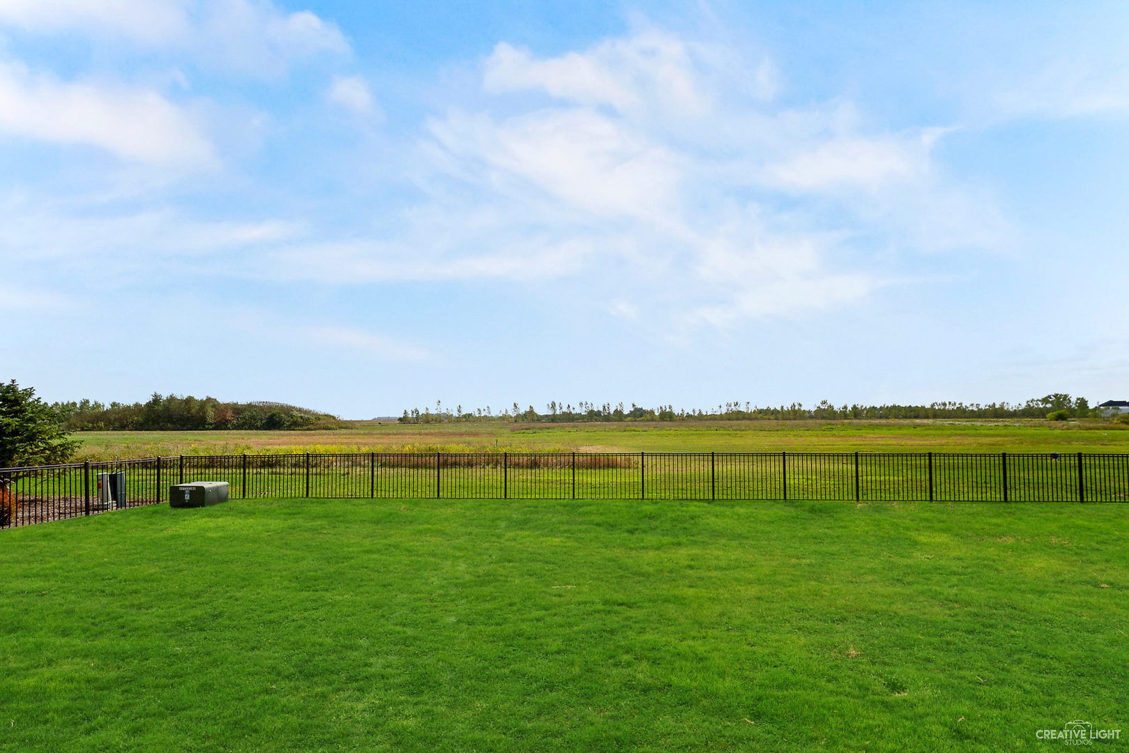 672 Ridgeview Lane Sugar Grove, IL 60554 - Photo 35 of 35 a view of an outdoor space and city
