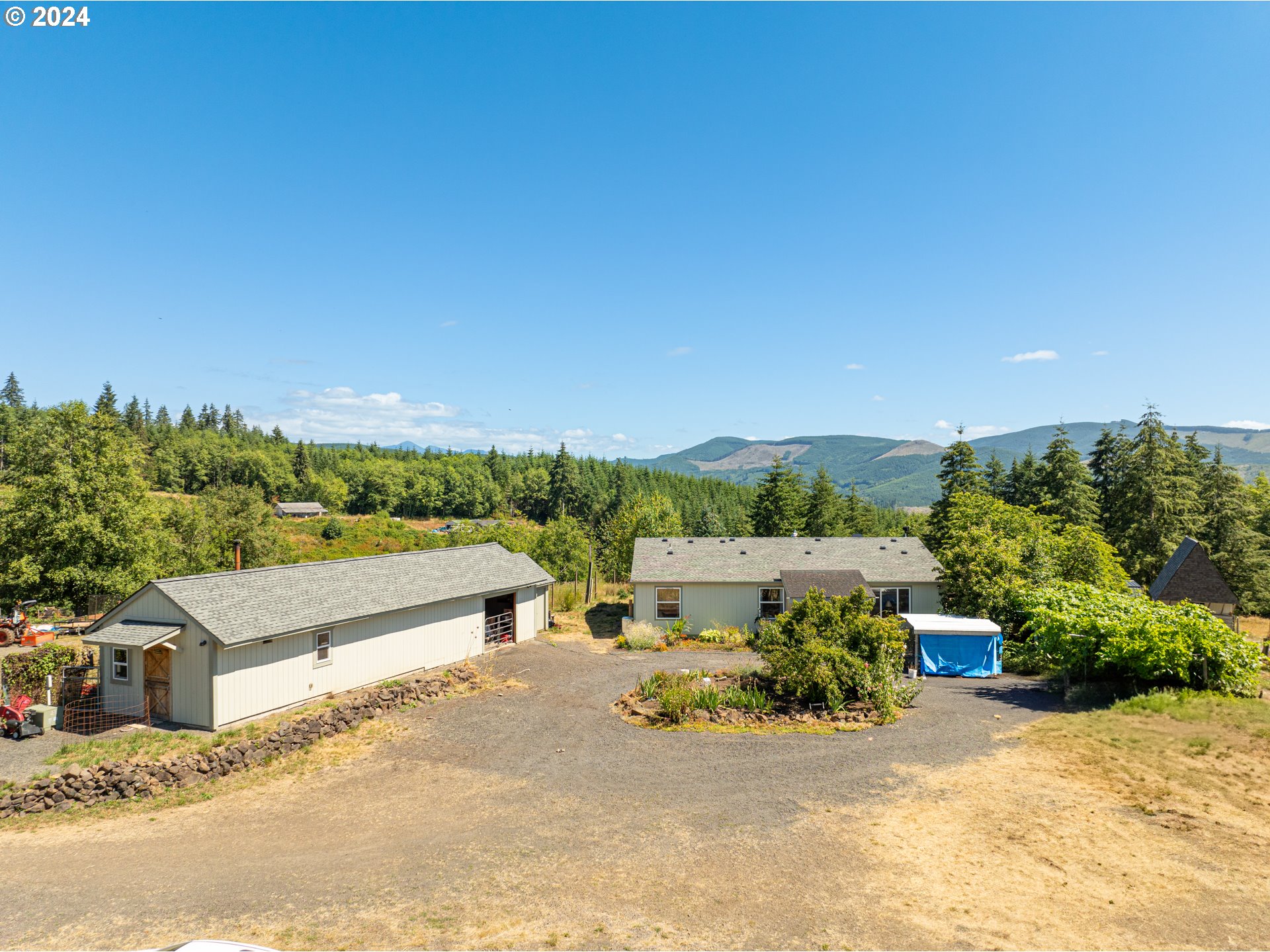 424 Maranatha Road Kelso, WA 98626 - Photo 1 of 39 Gallery Image 1