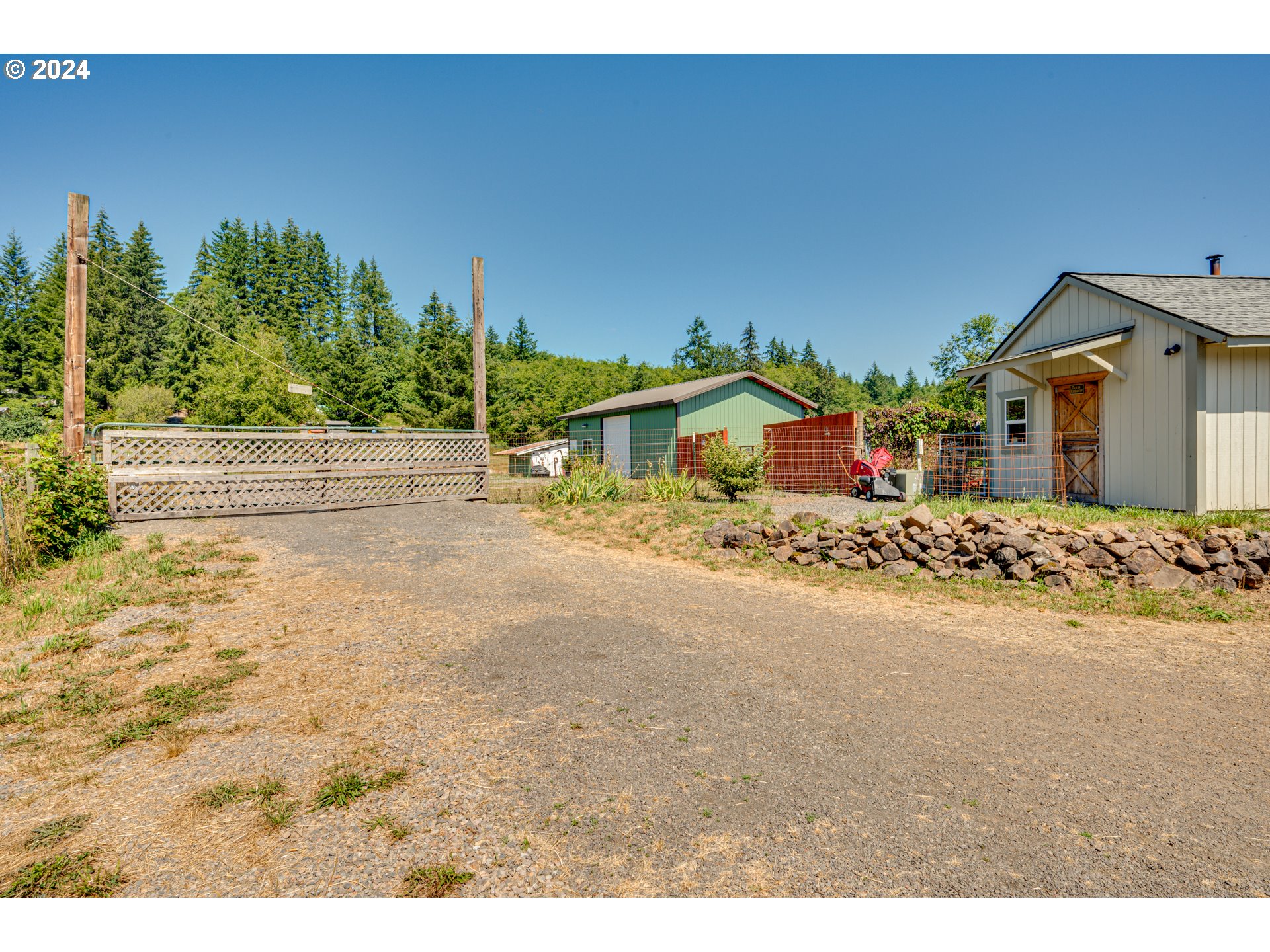 424 Maranatha Road Kelso, WA 98626 - Photo 27 of 39 Gallery Image 27