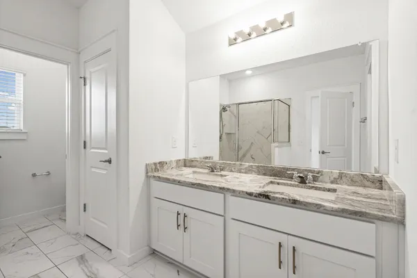 $1,850 | 7200 Grenadine Bloom Bend, Unit B, Del Valle, TX 78617