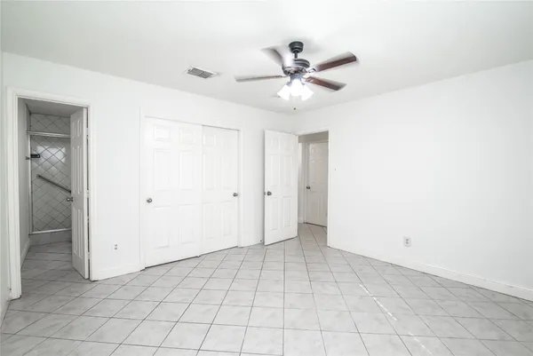 $1,400 | 7237 Cook Road, Houston, TX 77072