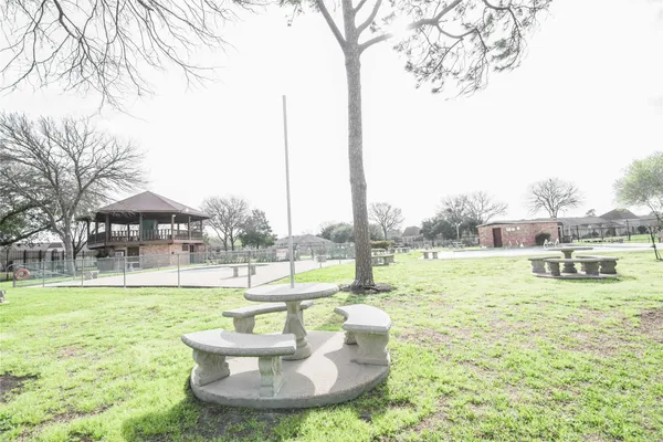$1,400 | 7237 Cook Road, Houston, TX 77072