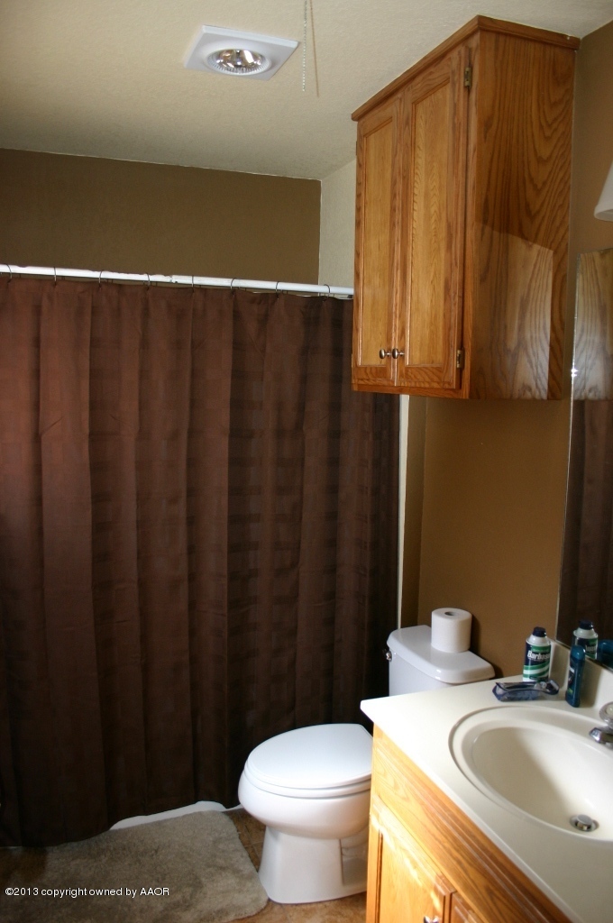 3408 Reeder Drive Amarillo, TX 79119 - Photo 15 of 30 Master Bath