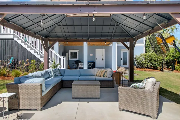 $1,595,000 | 1748 West Canning Drive, Mount Pleasant, SC 29466