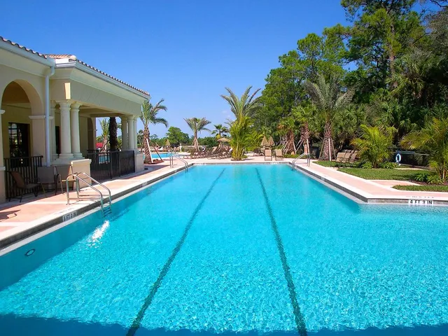 $430,000 | 206 Bella Vista Terrace, Unit 29B, North Venice, FL 34275