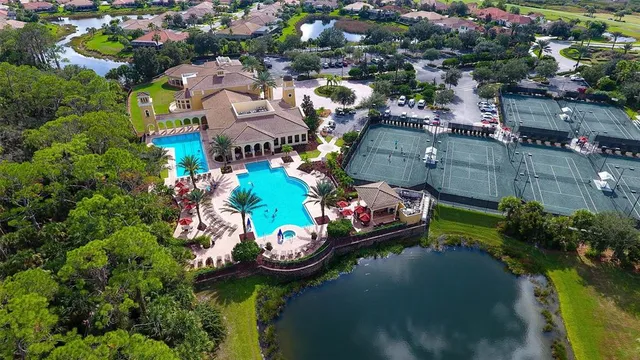 $430,000 | 206 Bella Vista Terrace, Unit 29B, North Venice, FL 34275