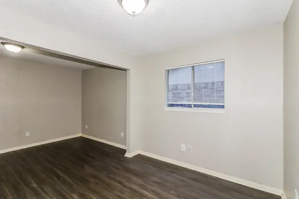 $1,570 | 7218 Wren Circle, Texas City, TX 77591