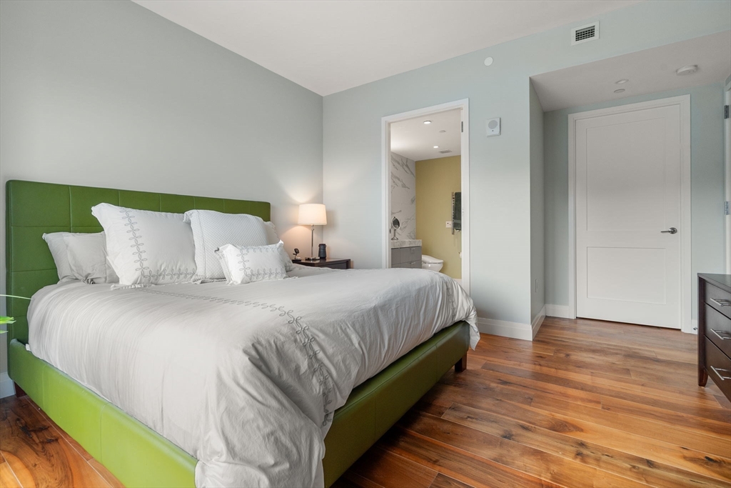 300 Pier 4 Blvd., Unit 5K Boston, MA 02210 - Photo 13 of 32