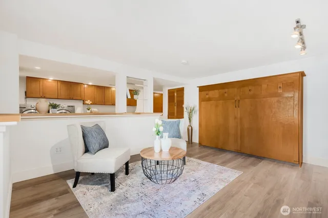 $949,000 | 2423 3rd Avenue West, Seattle, WA 98119