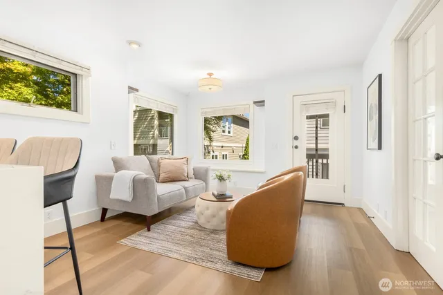 $949,000 | 2423 3rd Avenue West, Seattle, WA 98119