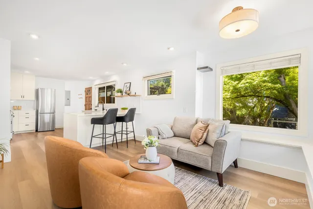 $949,000 | 2423 3rd Avenue West, Seattle, WA 98119