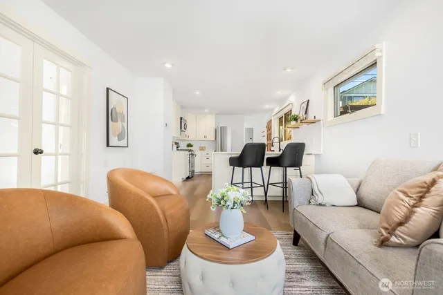 $949,000 | 2423 3rd Avenue West, Seattle, WA 98119