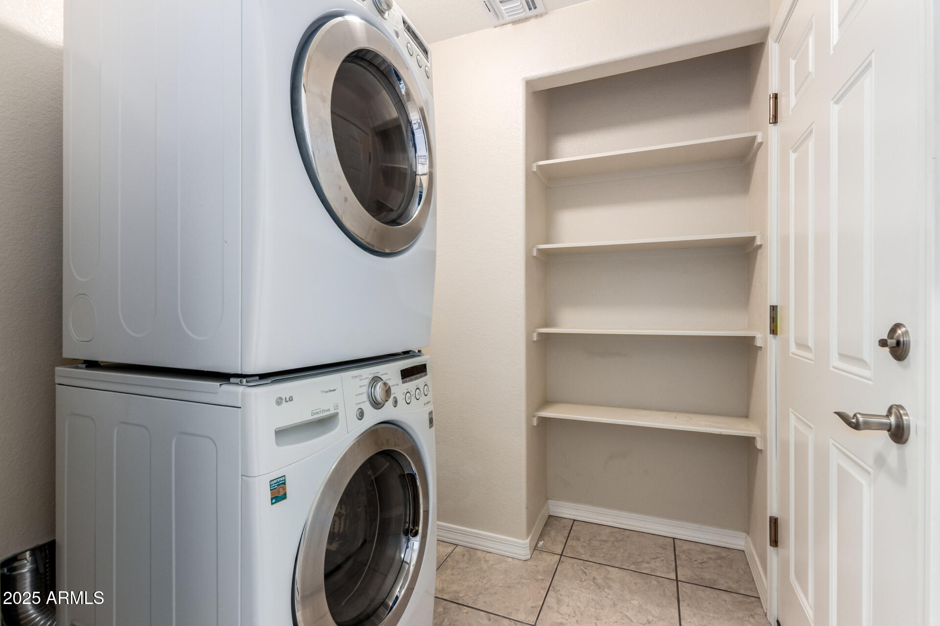 1431 South Apache Drive Apache Junction, AZ 85119 - Photo 21 of 25 1431 S Apache Dr