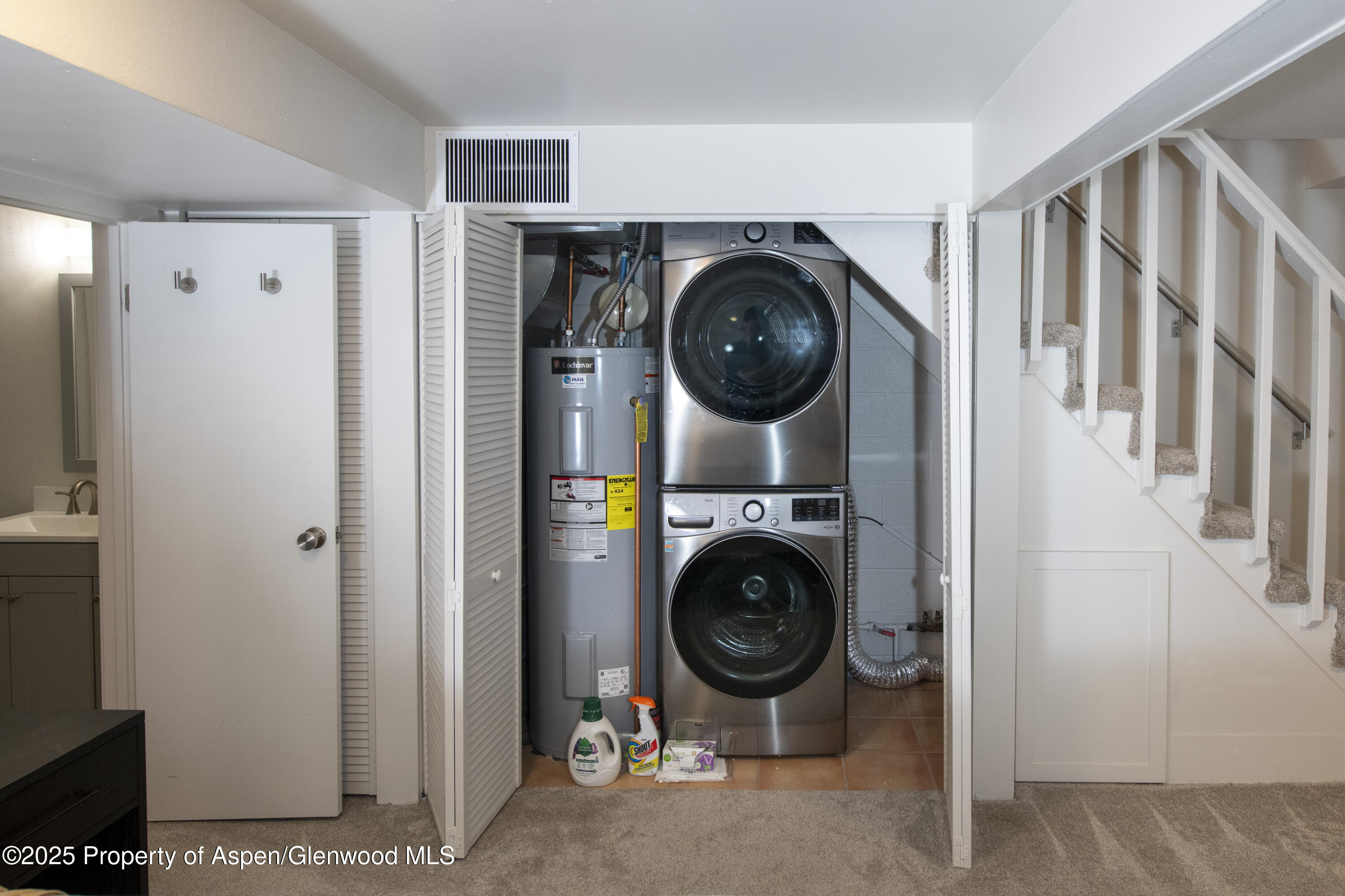 331 Holland Hills Road, Unit 7 Basalt, CO 81621 - Photo 8 of 19 Holland-Hills-2487