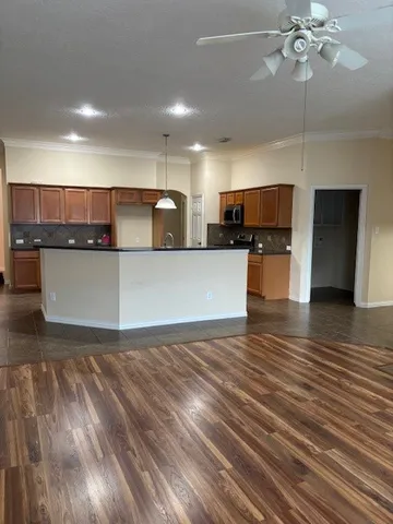 $2,200 | 18031 Redbud Terrace Lane, Cypress, TX 77433