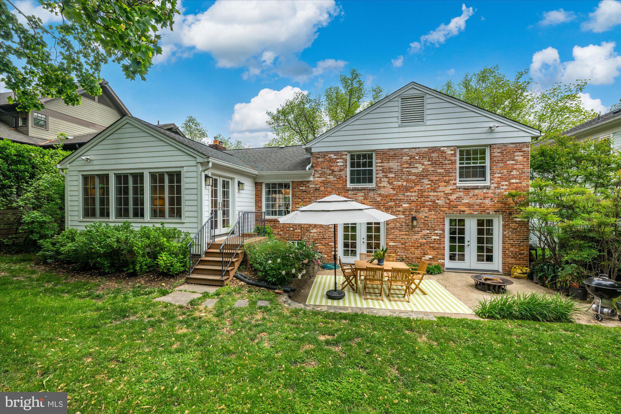 5608 Newington Road Bethesda, MD 20816 - Photo 2 of 26