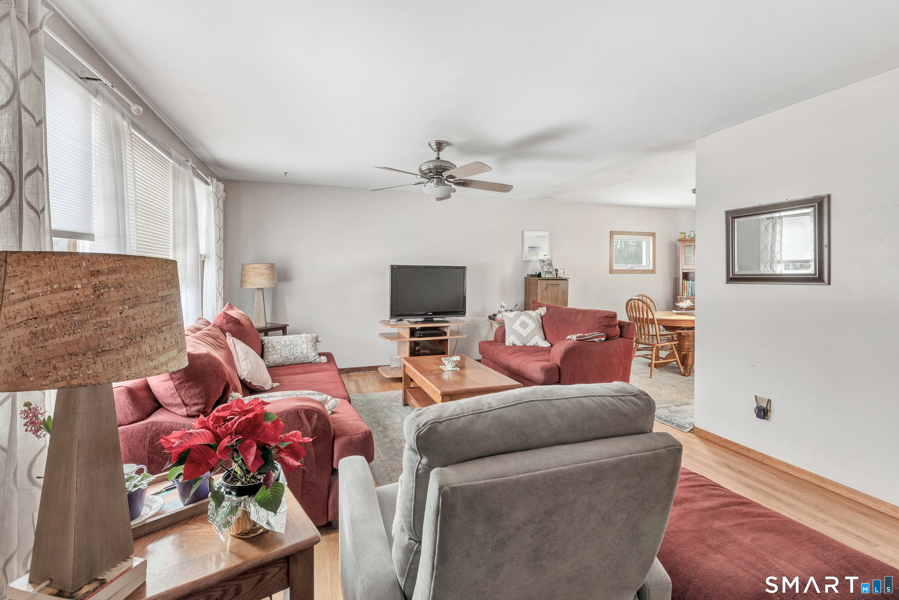 20 Fitzpatrick Road Ansonia, CT 06401 - Photo 2 of 31