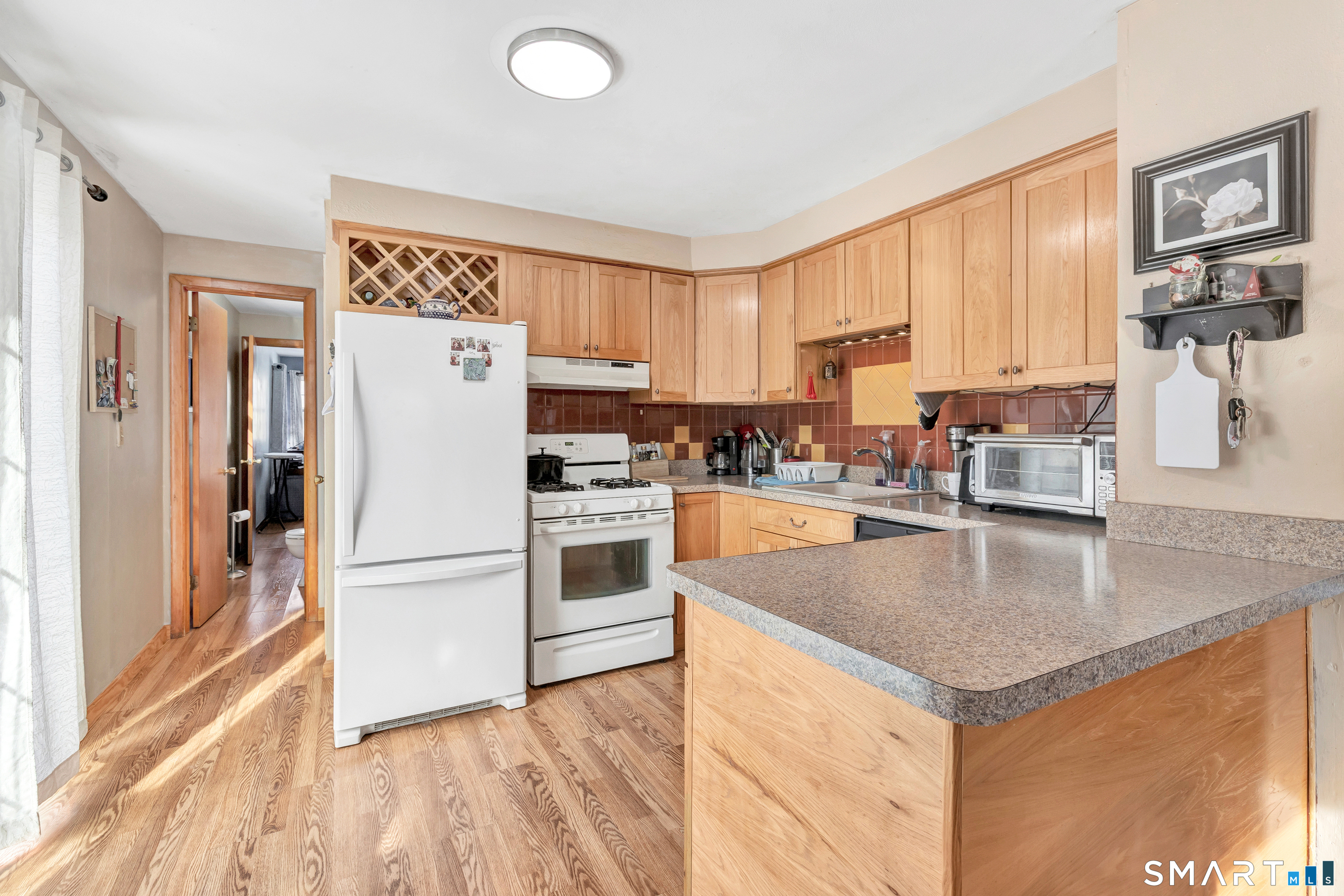 20 Fitzpatrick Road Ansonia, CT 06401 - Photo 9 of 31