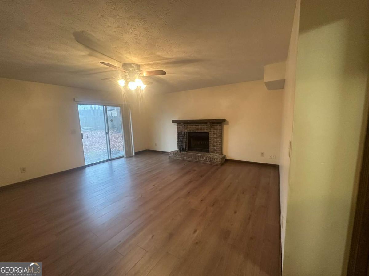 313 Ridge Trail Riverdale, GA 30274 - Photo 8 of 20