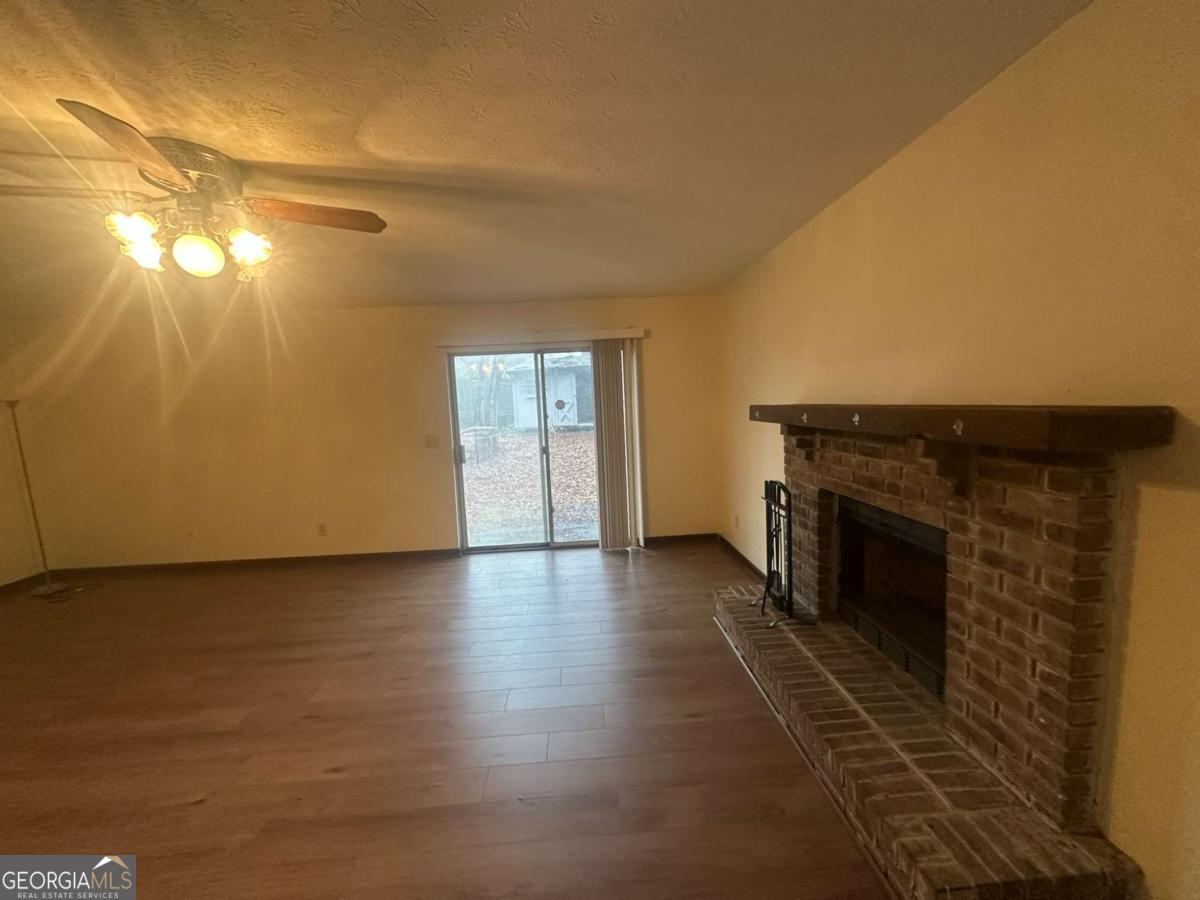 313 Ridge Trail Riverdale, GA 30274 - Photo 10 of 20