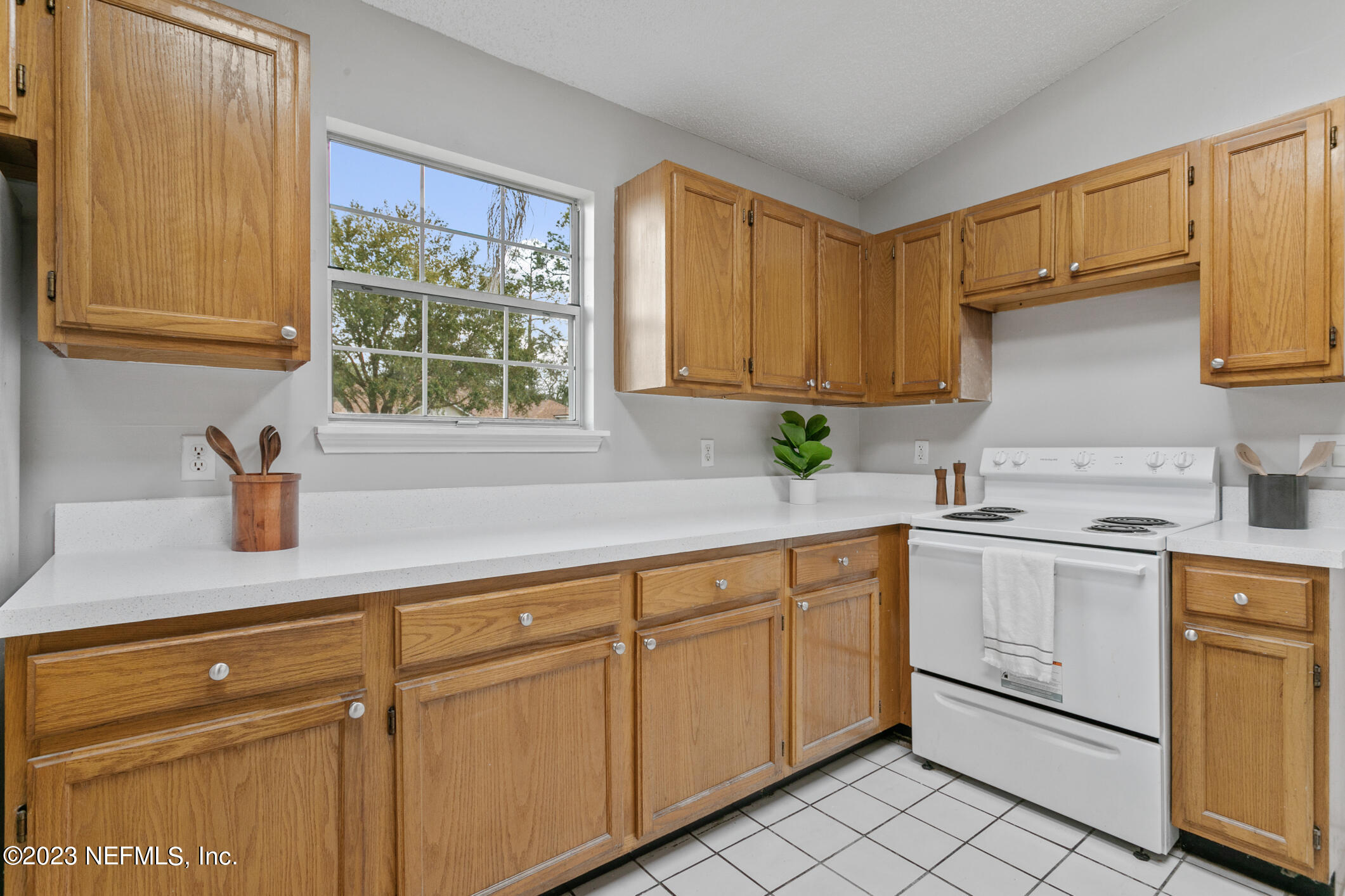 12418 Attrill Rd (7)