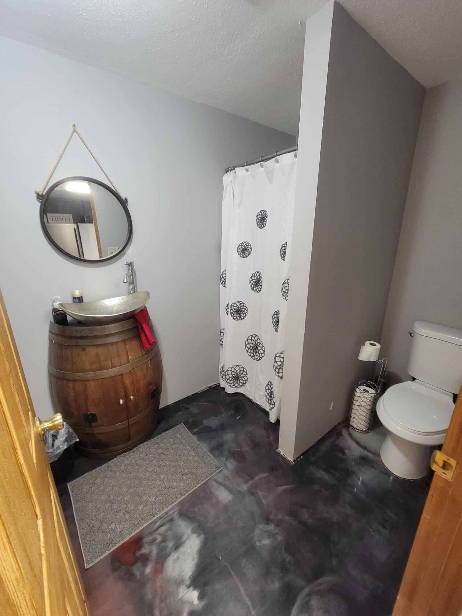 751 Barker Road California, KY 41007 - Photo 40 of 50 Lower Bathroom 3