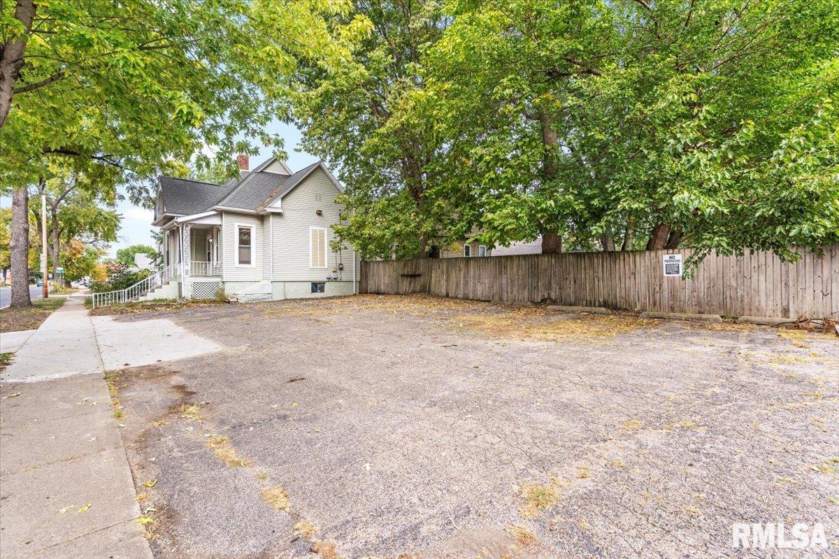 122 West Pine Street Springfield, IL 62704 - Photo 32 of 34