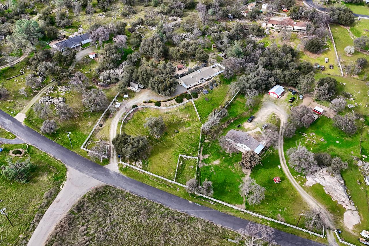 44755 Savage Road Coarsegold, CA 93614 - Photo 67 of 70