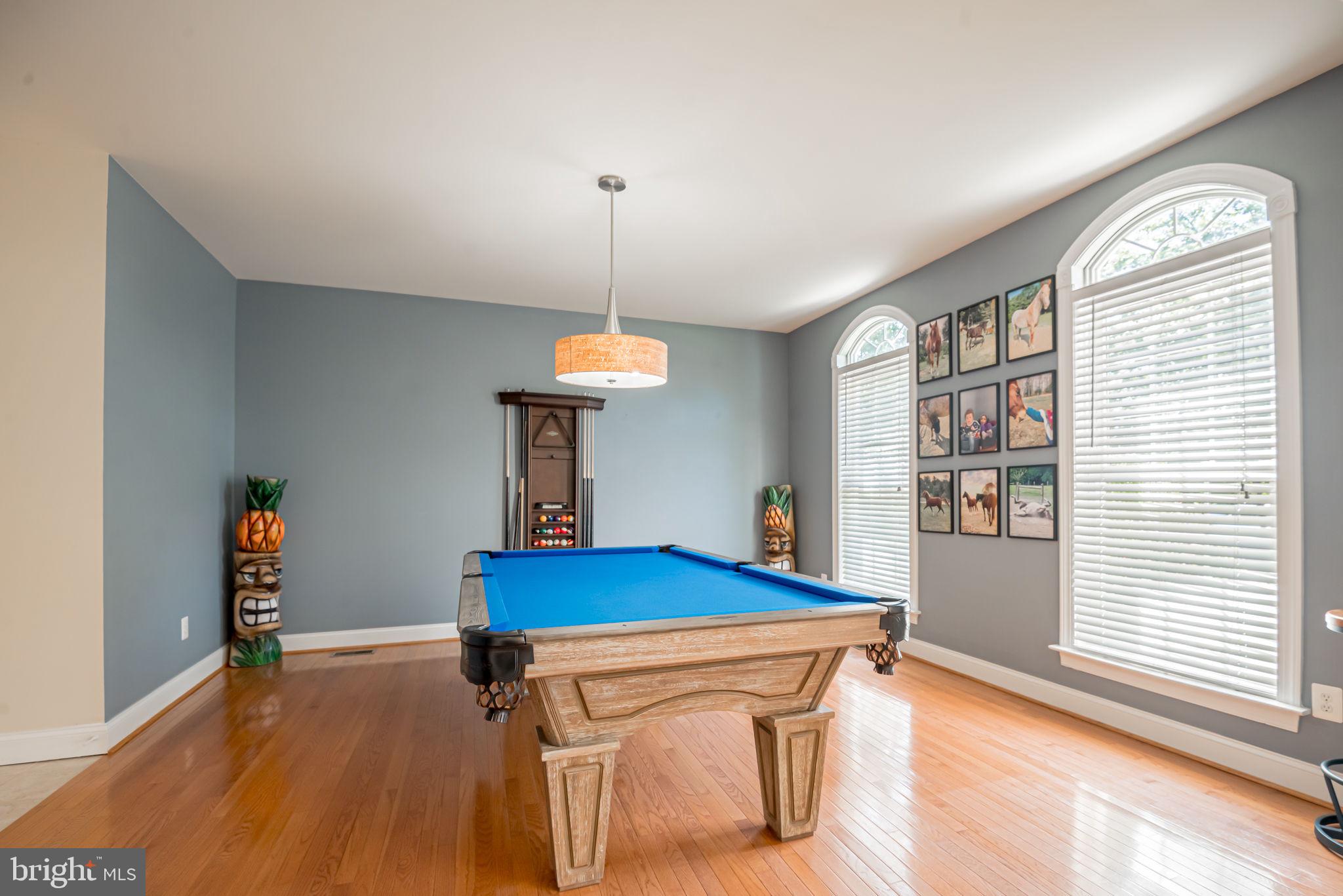 125 Cornwall Road Rehoboth Beach, DE 19971 - Photo 27 of 52 a view of an empty room with a window