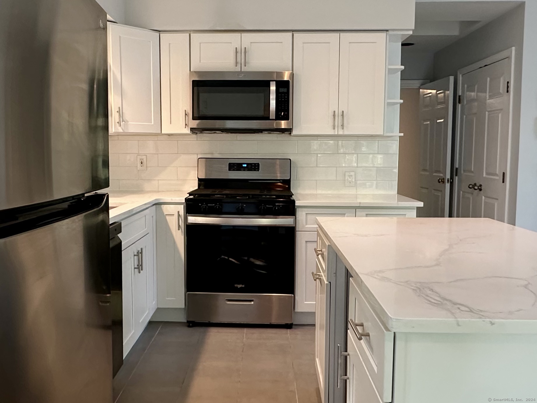 7 A Colony Road Westport, CT 06880 - Photo 6 of 13