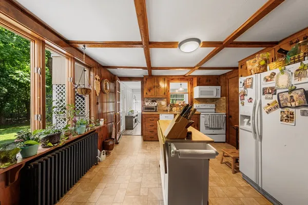 $3,250 | 15 School Street, Woburn, MA 01801